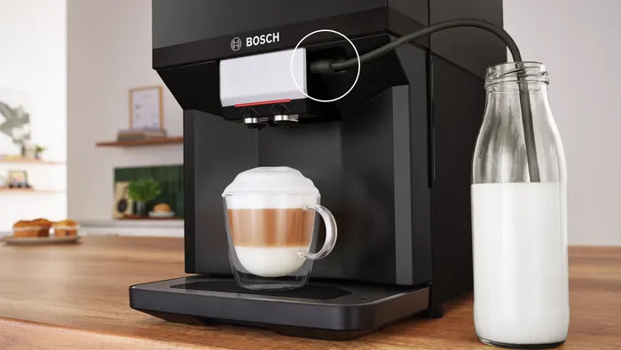 500 Series Fully Automatic Espresso Machine 500 Series VeroCafe Piano Black, Removable Water Tank
